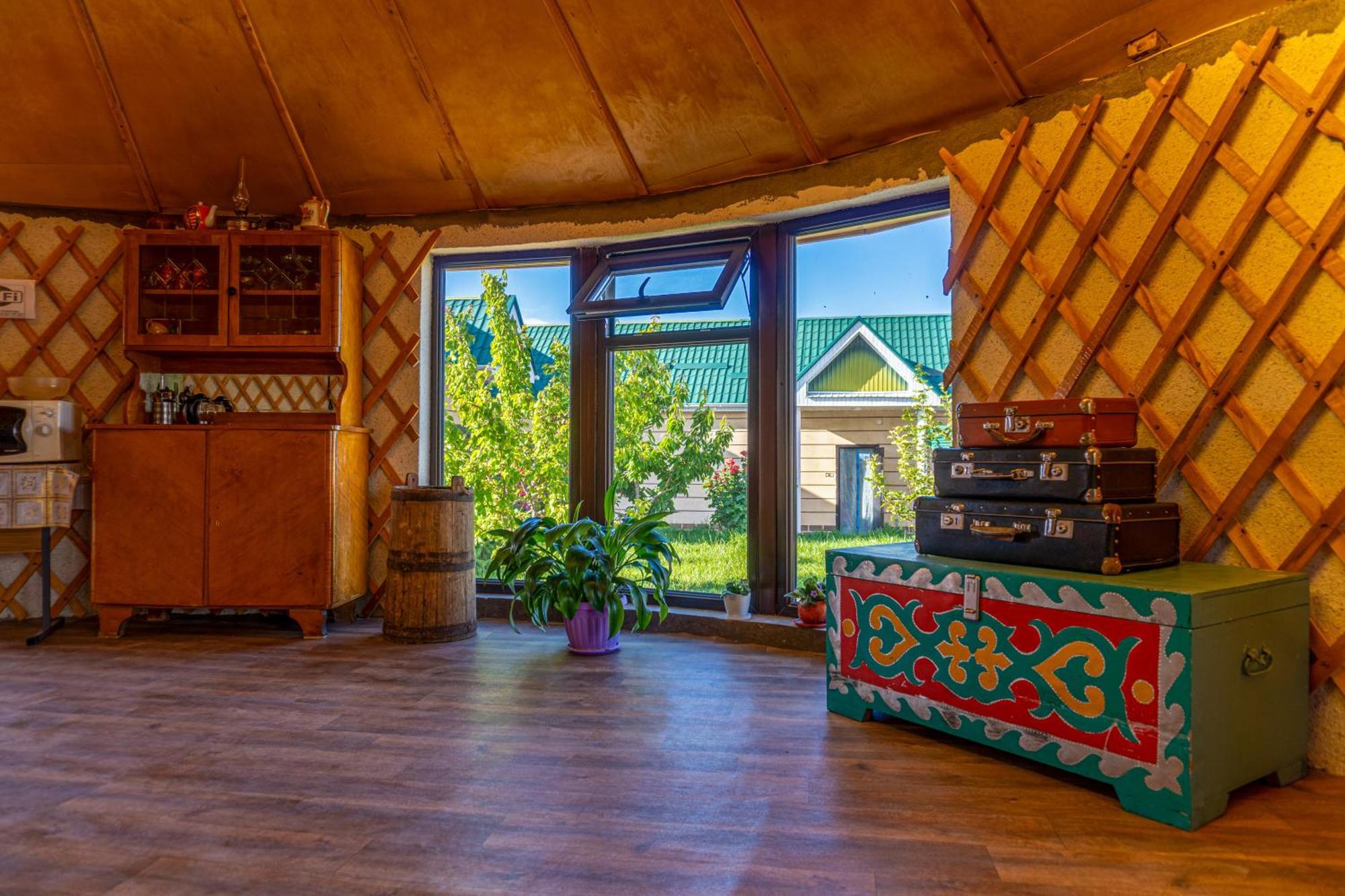 Svetlana Guest House Bokonbayevo Esterno foto